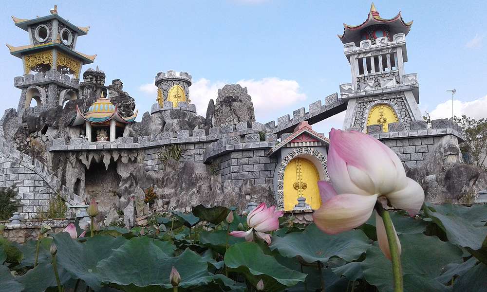 Vẻ đẹp chùa La Hán