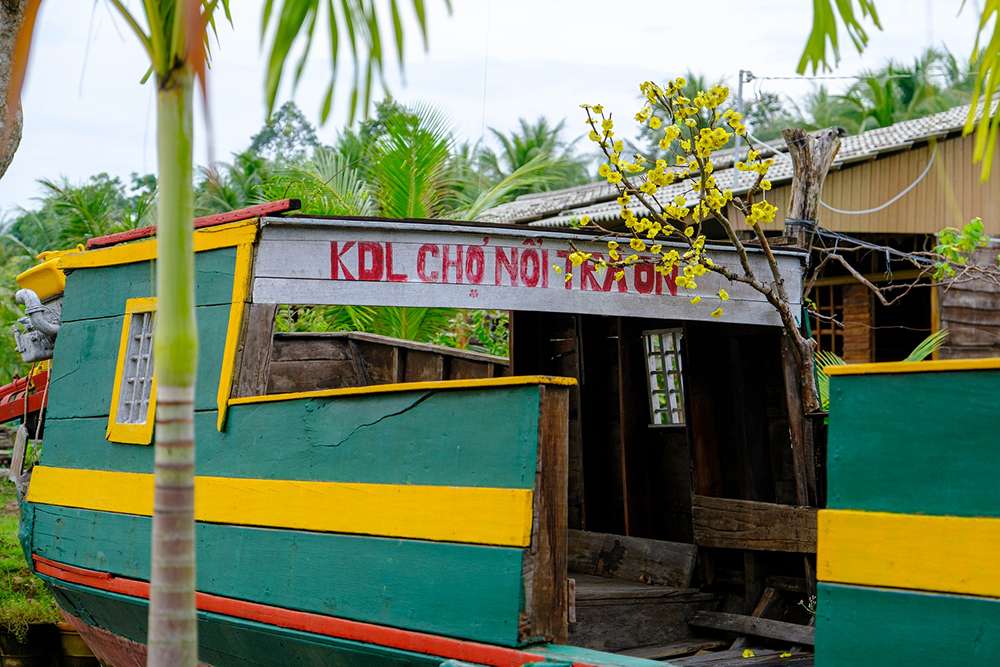 Khám phá vẻ đẹp khu chợ nổi Trà Ôn