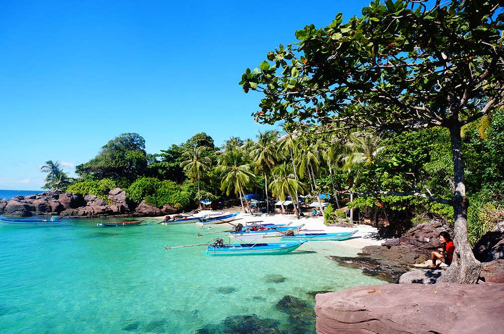 Vẻ đẹp thiên nhiên tại Hòn Móng Tay