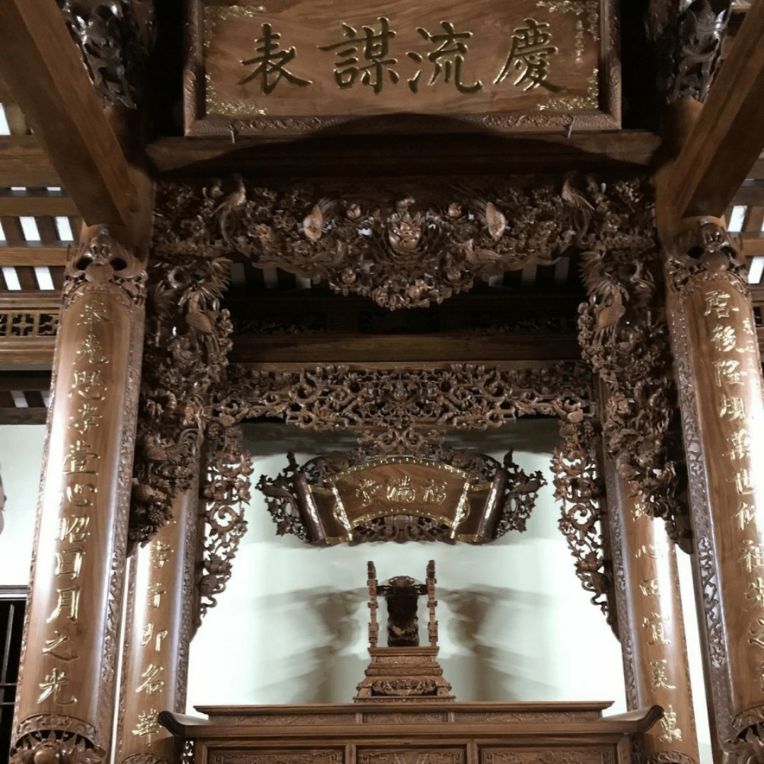 cua-vong-tho-gia-tien-mau-2