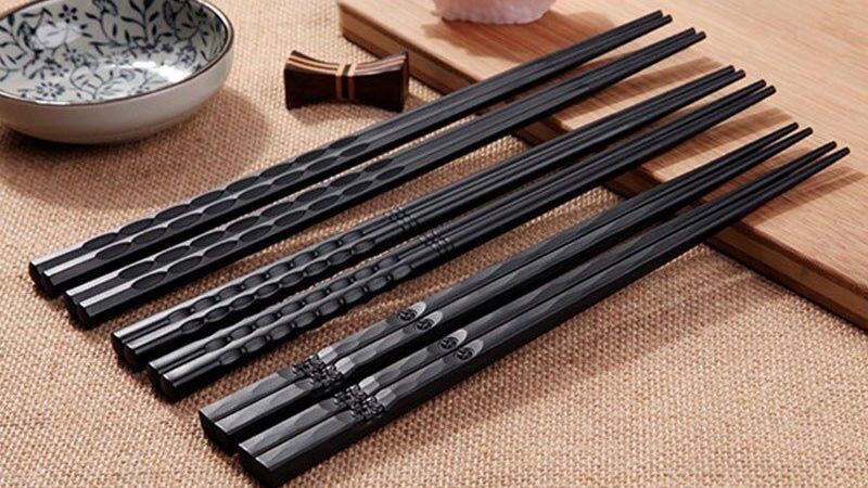 Bao lâu nên thay đũa nhựa 1 lần