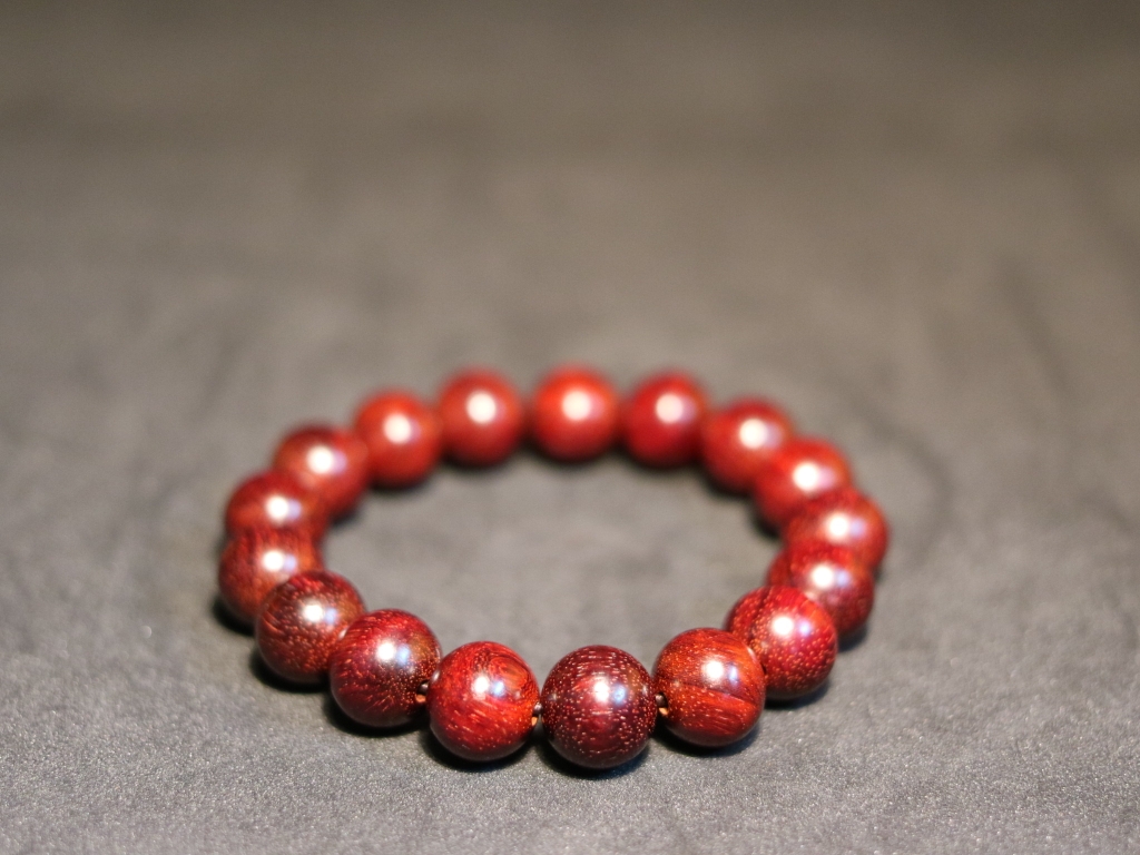 Lợi ích cho sức khỏe gỗ tử đàn Ấn Độ, Nam Phi