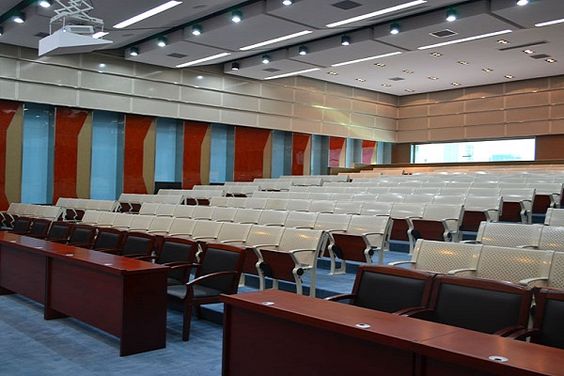 bàn hội trường giá rẻ sơn PU