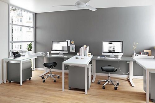 bàn chân sắt mặt gỗ tại hà nội