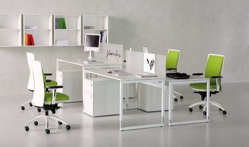 bàn làm việc nhân viên