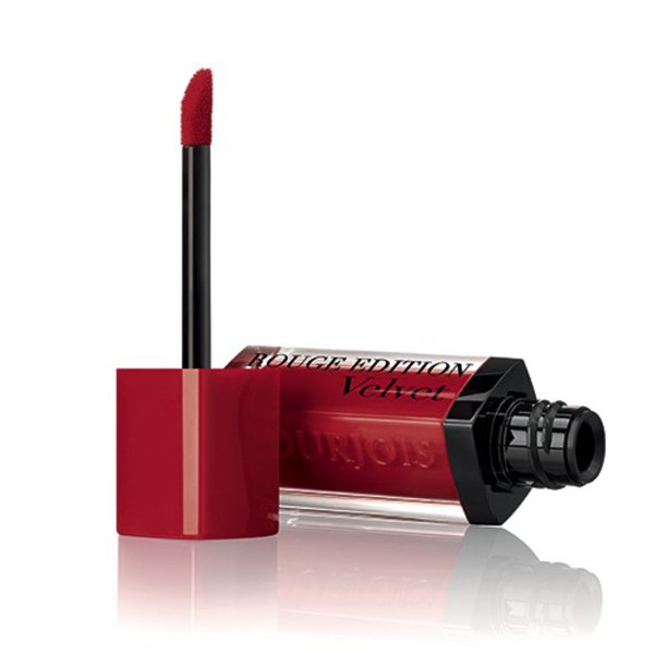 son-li-velvet-01-bourjois-personne-ne-rouge