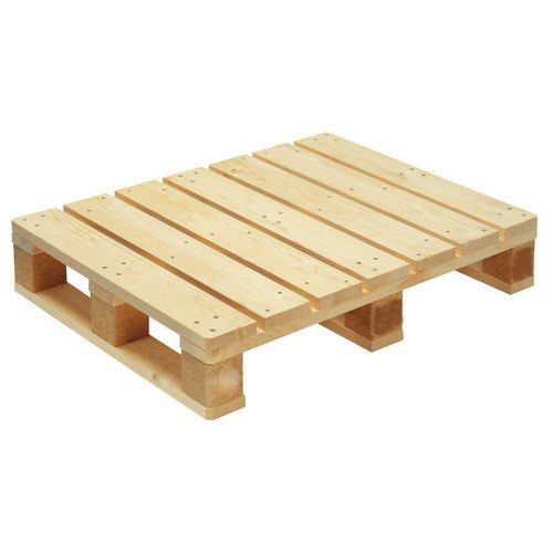  Pallet gỗ 4 hướng nâng, tải trọng 3 tấn