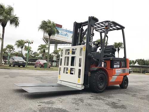 Xe nâng kéo đẩy (Push/pull) Kion Baoli KBE25.