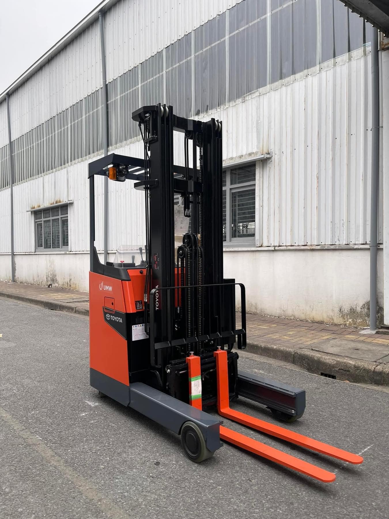 Toyota Reach Truck