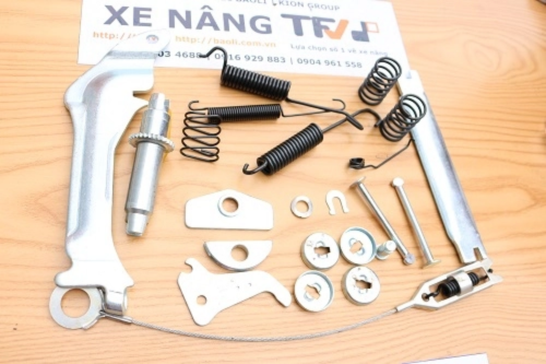 Bộ kit phanh bánh xe dùng cho xe nâng TCM model FD30T3