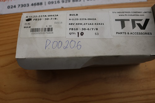 Bóng đèn halogien xe nâng 48V 40W mã 271A2-42421 hàng mới 100%. Mã P.00206