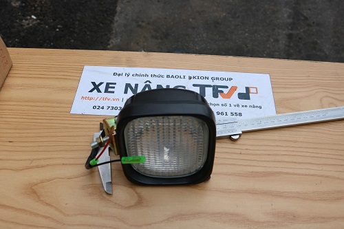 Cụm đèn pha xe nâng NISSAN mã HS-LL052, hàng mới 100%