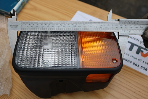Cụm đèn pha xe nâng 48V mã LL18-110A hàng mới 100%. Mã P.01003