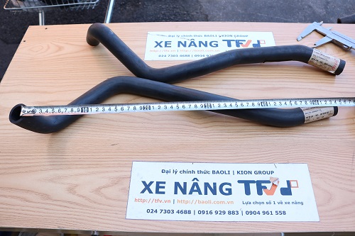 Ống dẫn nước làm mát (ống hồi thủy lực) xe nâng model 8FD10-30, 8FDN10 mã 68174-26600-71