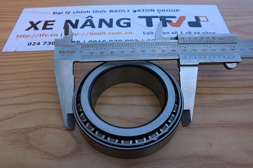 Vòng bi xe nâng kích thước 100*65*27 mã 33013 SKF hàng mới 100%