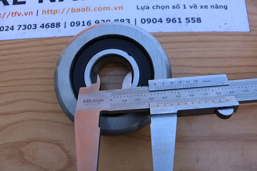 Vòng bi xe nâng kích thước 35*102*28 hiệu NTN, hàng mới 100%