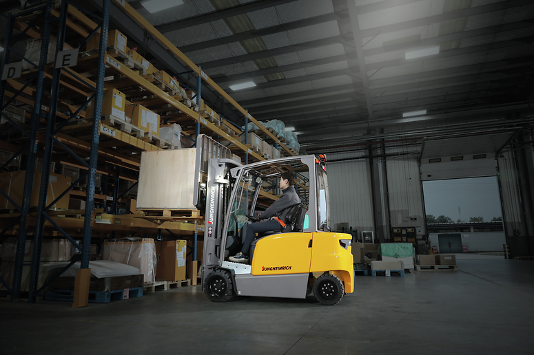Jungheinrich Forklift