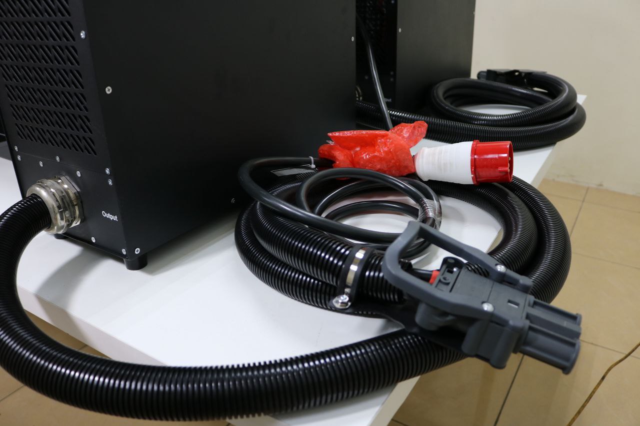 Giắc cắm vào bình Rema