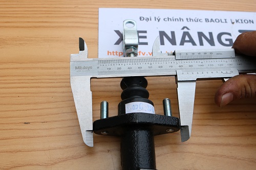 Tổng phanh xe nâng Toyota 6FB10~25 mã 47210-13500-71 hiệu Folangsi. Mã P.00900