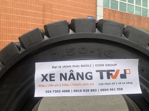 Lốp đặc xe nâng kích thước 7.50-16 hiệu Success