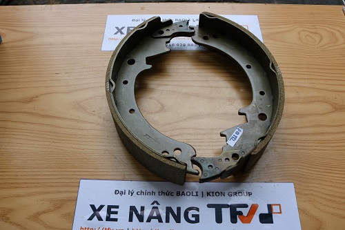 Má phanh xe nâng Toyota 5FD28~30 (8908-9209) mã 04476-30020-71