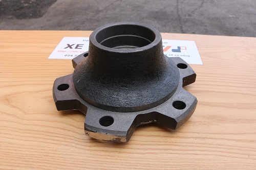 Mâm trục sau xe nâng Toyota model 3-8FD20-30, 5-6FB30 mã 43811-20540-71. Mã P.00194