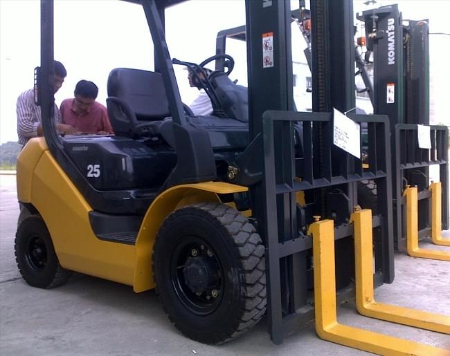 Bảo trì, bảo dưỡng xe nâng trước khi xuất xưởng