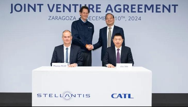 Stellantis và CATL hợp tác
