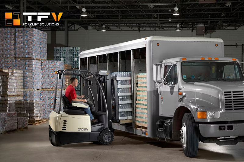 Xe nâng điện 3 bánh & 4 bánh crown