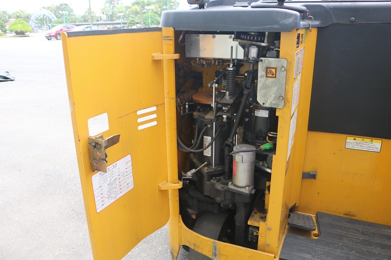 Động cơ xe nâng điện Reach truck 1.5 tấn TCM FRHB15