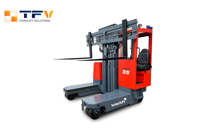 Xe nâng đa hướng