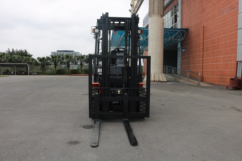 Xe nâng dầu 2.5 tấn CT Power FD25 TL Series khung 3m