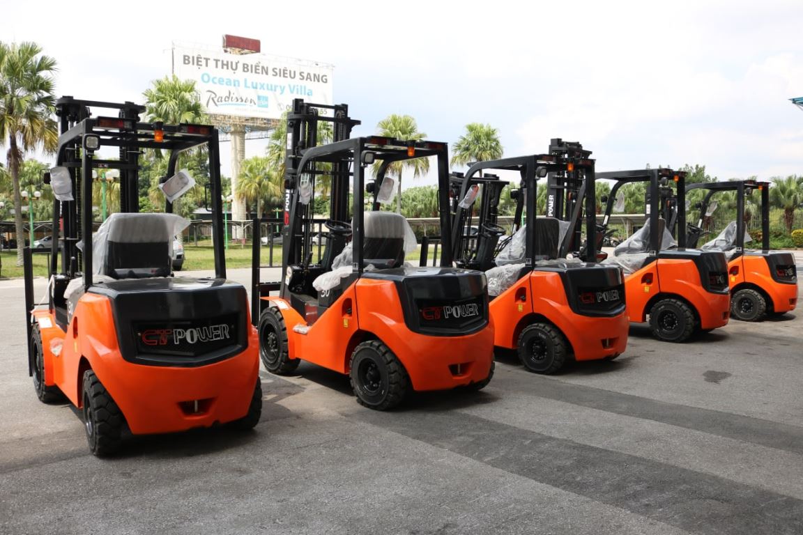 Doanh nghiệp có thể đầu tư mua xe nâng nếu có đội ngũ kỹ thuật