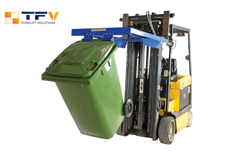 Xe nâng ngành xử lí rác thải và tái chế