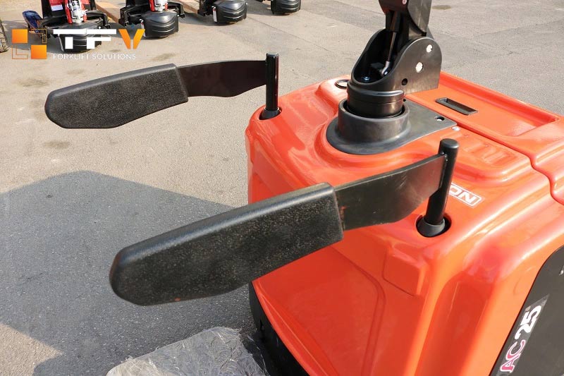 Xe nâng tay điện 2.5 tấn Heli CBD25J-RLI