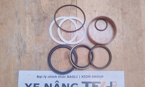 Phớt Xy lanh nâng hạ dùng để nâng hạ khung nâng (mã 04652-30270-71