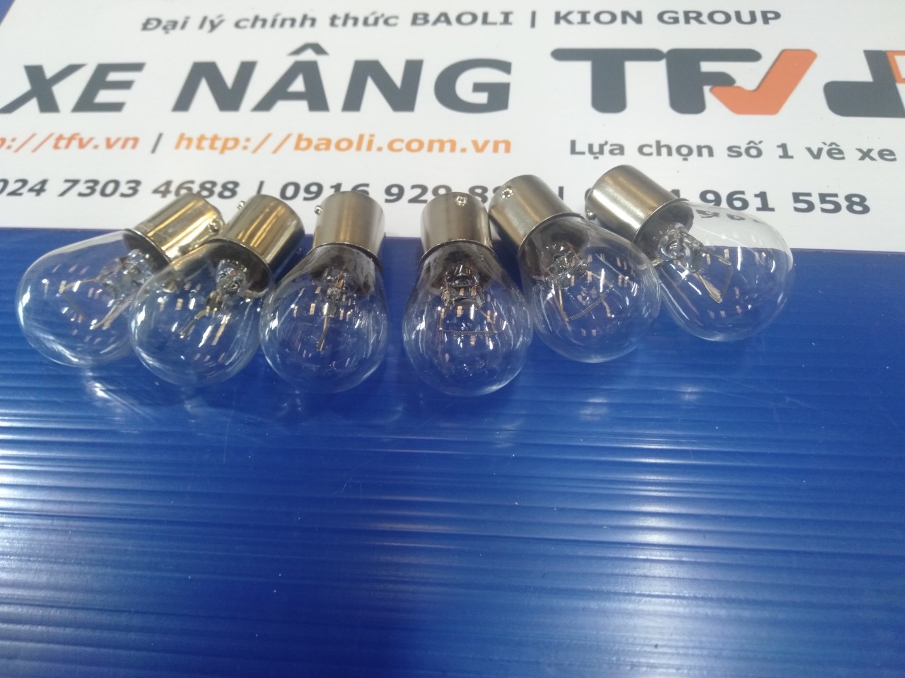 Bóng đèn dây tóc xe nâng Toyota 48V/25W hiệu Folangsi