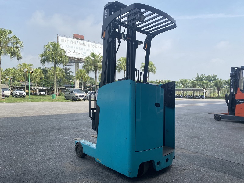 Xe nâng điện cũ Reach truck 1.0 tấn Sumitomo 61FBR10NXII