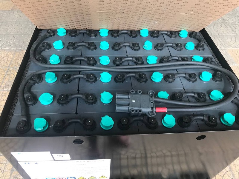 Ắc quy hở khí dành cho xe nâng hàng