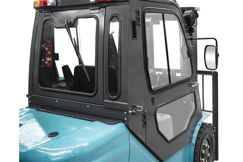 Cabin xe nâng dầu 3 tấn Baoli KBE30