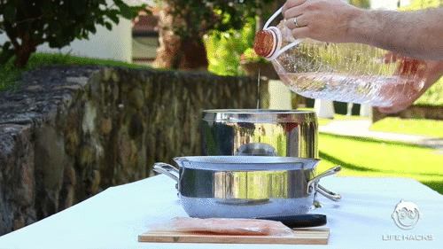 Kì diệu mẹo rã đông thịt trong 15’ mà không cần tí nhiệt nào