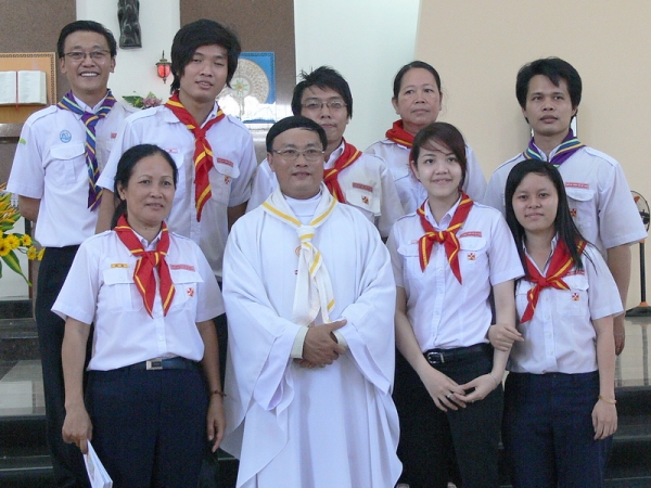 áo thiếu nhi thánh thể