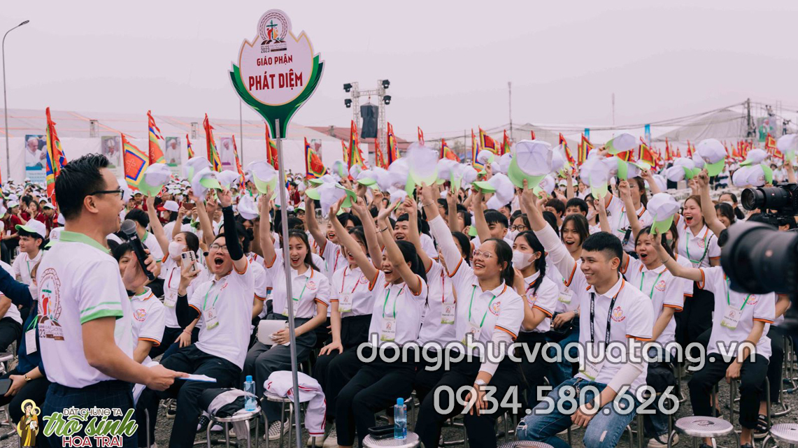 Đồng phục công giáo tại Đại hội giới trẻ Hà Nội