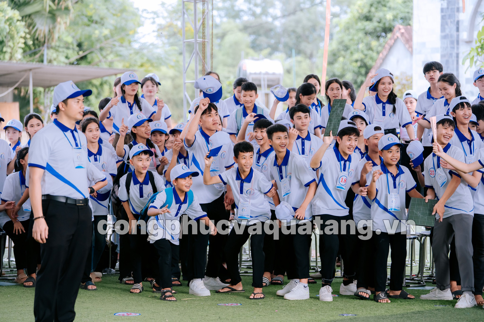 Đồng phục Công Giáo Giới trẻ giáo hạt Bột Đà