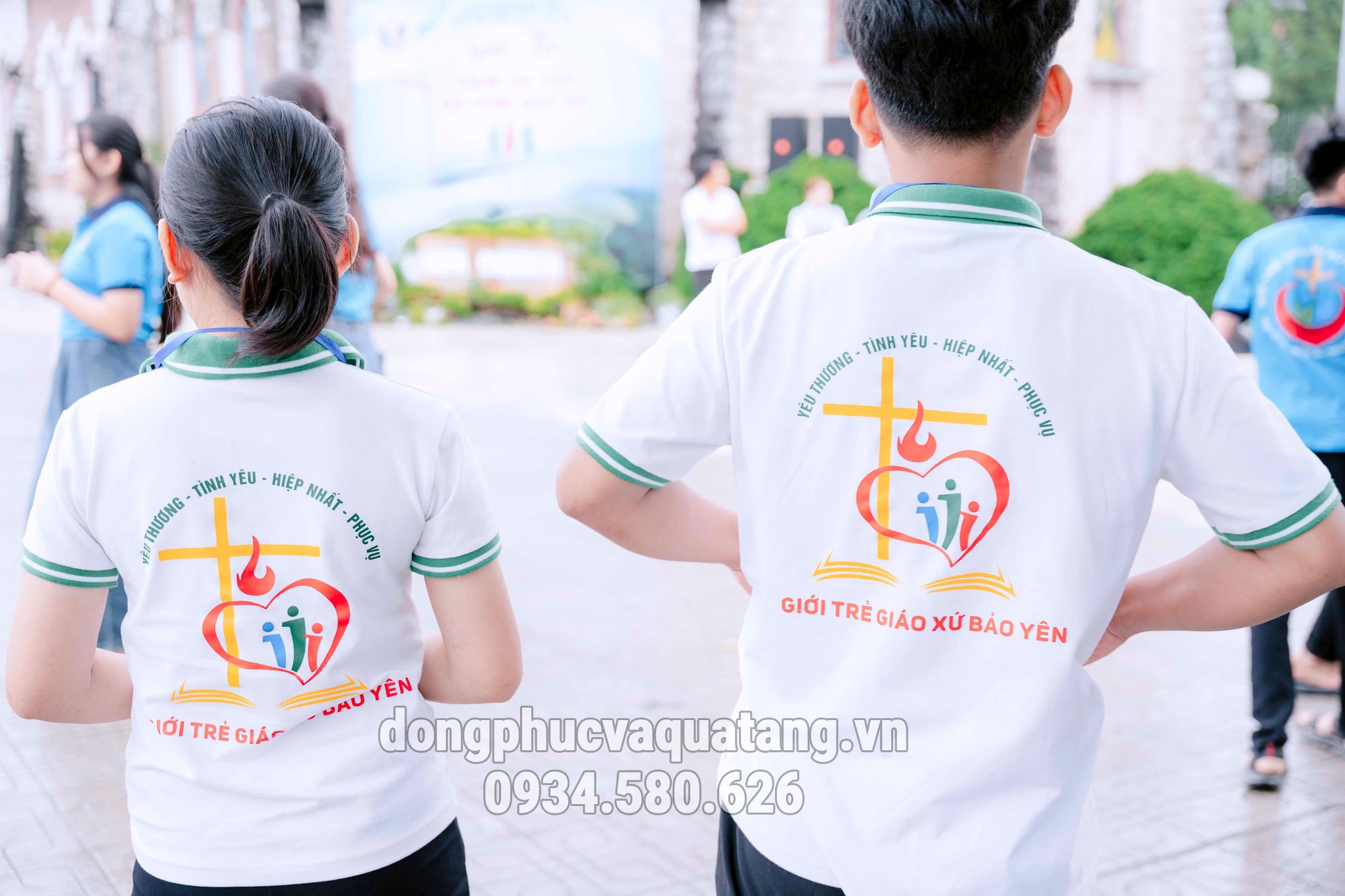 Ý nghĩa Hiệp Nhất - Hi Sinh - Phục Vụ