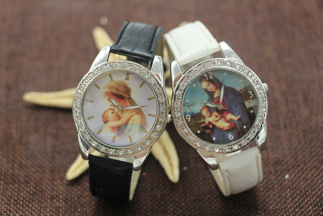 Đồng hồ- Một món quà tặng công giáo rất đặc biệt  