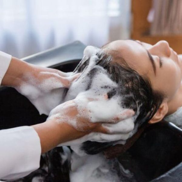 Làm sạch nhẹ nhàng với dầu gội phù hợp