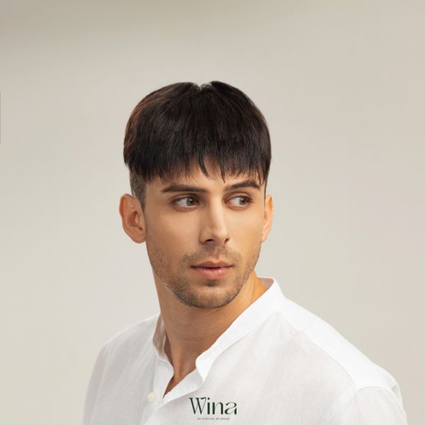 Các kiểu tóc giả nam không chỉ là giải pháp nhanh chóng giúp che phủ những vùng tóc thưa mà còn mang lại nhiều lợi ích thiết thực