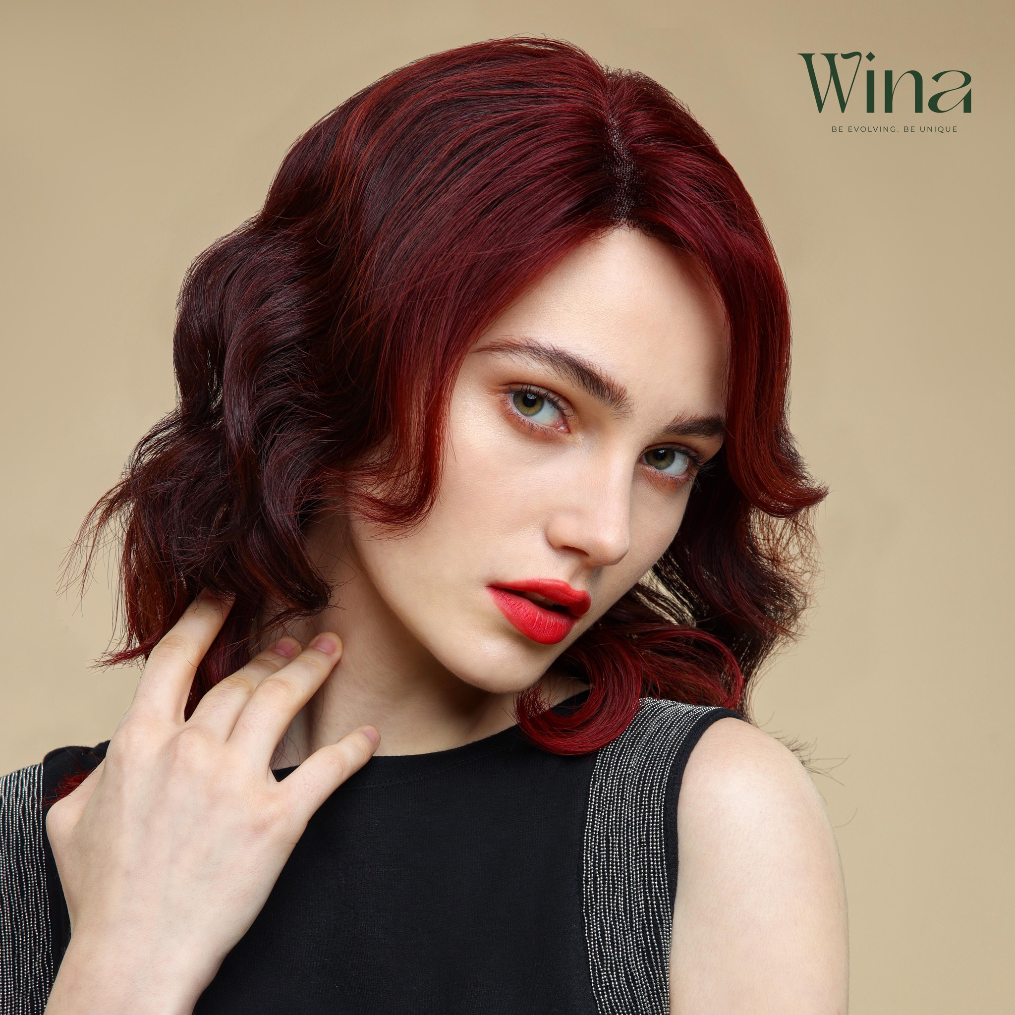 Các kiểu tóc uốn trở thành lựa chọn yêu thích nhờ khả năng mang lại vẻ đẹp tự nhiên và dịu dàng