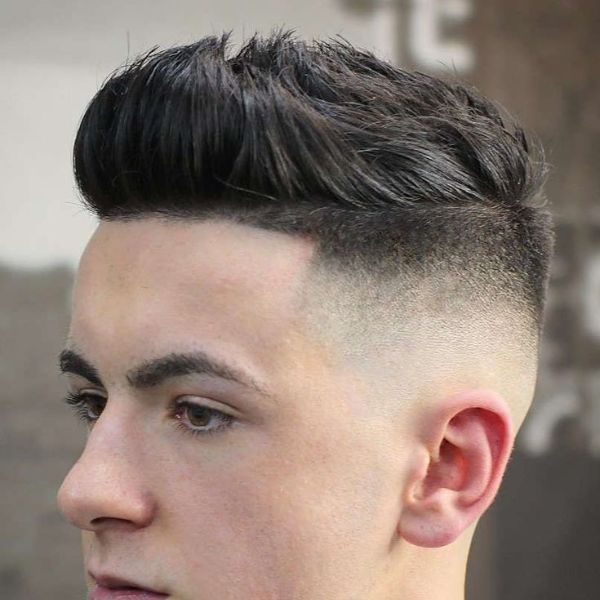 Mohican Undercut là sự kết hợp giữa hai kiểu tóc đang làm mưa làm gió: Mohican và Undercut